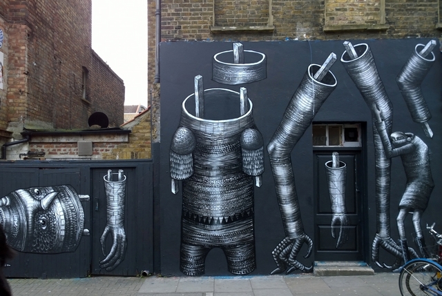 Phlegm,London,street art, shoreditch,artist,painting,graffiti,murals,2014,in action,