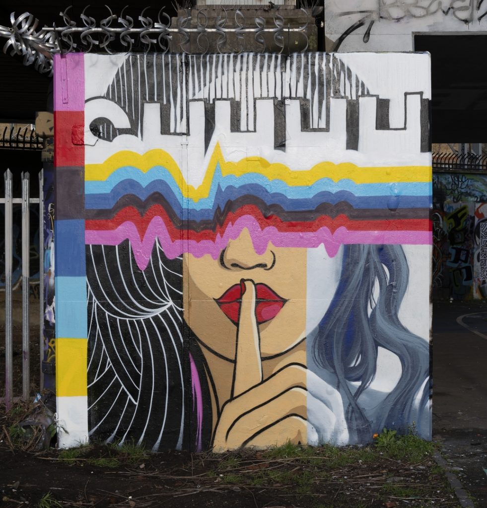 Streetart, Shoreditch, ShoreditchStreetArtTours, LondonStreetArt, LondonArtTours, LondonStreetArtTours, , Streetartist, mural, Alle Gardens, Jaycaes, shhhhh